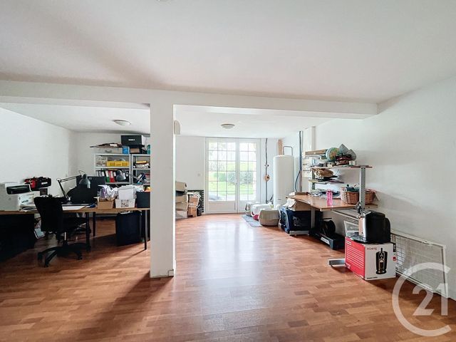 Maison à vendre - 7 pièces - 240,39 m2 - Plestan - 22 - BRETAGNE