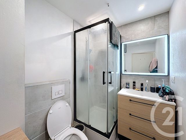 Appartement &agrave; louer - 2 pi&egrave;ces - 36,25 m2 - Yffiniac - 22 - BRETAGNE