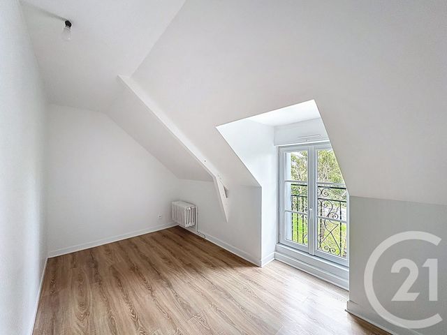 Maison &agrave; louer - 3 pi&egrave;ces - 78,60 m2 - Plestan - 22 - BRETAGNE