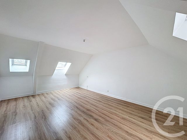 Maison &agrave; louer - 3 pi&egrave;ces - 78,60 m2 - Plestan - 22 - BRETAGNE