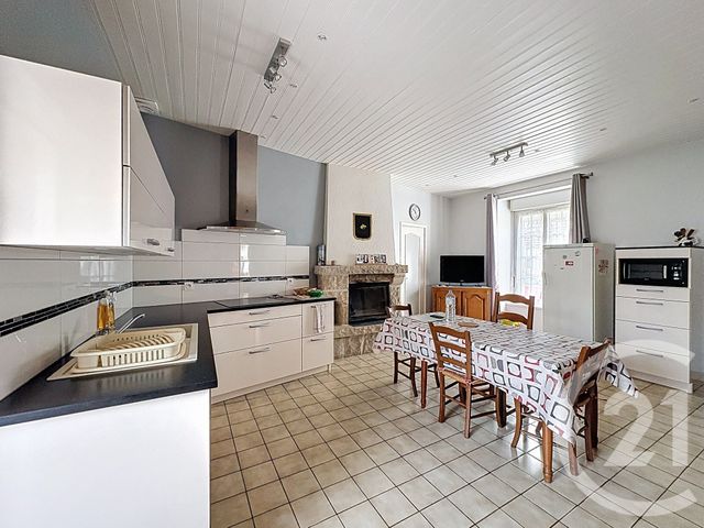 Maison &agrave; vendre - 5 pi&egrave;ces - 125,35 m2 - Plenee Jugon - 22 - BRETAGNE