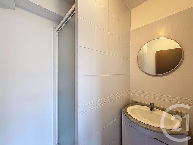 Maison &agrave; louer - 6 pi&egrave;ces - 100 m2 - Lamballe - 22 - BRETAGNE