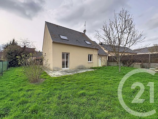 Maison &agrave; louer - 6 pi&egrave;ces - 100 m2 - Lamballe - 22 - BRETAGNE