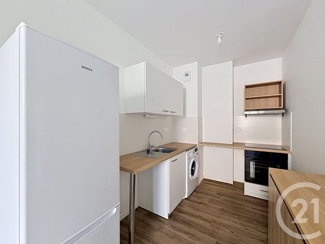 Appartement T2 &agrave; louer - 2 pi&egrave;ces - 42,11 m2 - Lamballe - 22 - BRETAGNE