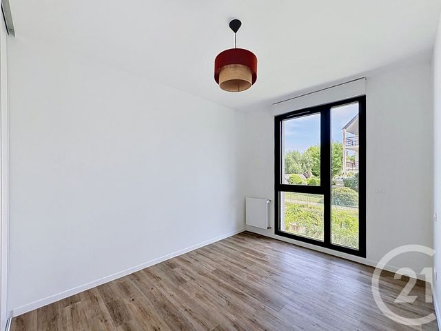 Appartement T2 &agrave; louer - 2 pi&egrave;ces - 42,11 m2 - Lamballe - 22 - BRETAGNE