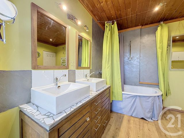 Maison &agrave; vendre - 8 pi&egrave;ces - 216,75 m2 - Plenee Jugon - 22 - BRETAGNE