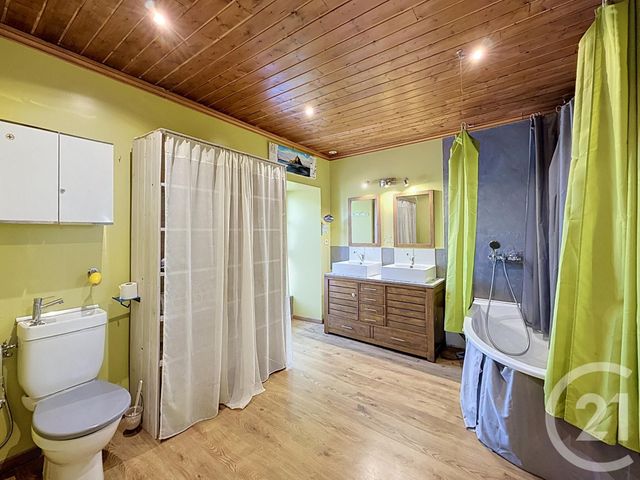 Maison &agrave; vendre - 8 pi&egrave;ces - 216,75 m2 - Plenee Jugon - 22 - BRETAGNE
