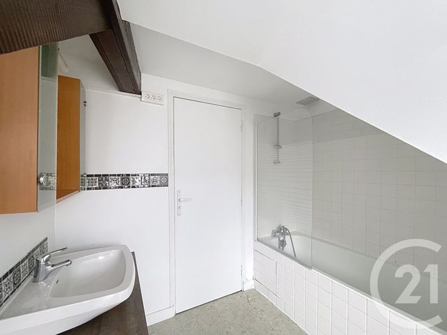 Maison &agrave; louer - 3 pi&egrave;ces - 69,77 m2 - Andel - 22 - BRETAGNE
