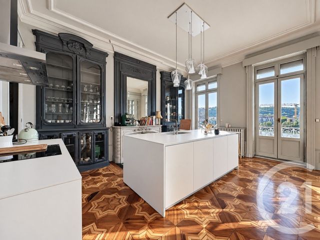 Appartement F5 &agrave; vendre - 5 pi&egrave;ces - 162,65 m2 - Vienne - 38 - RHONE-ALPES