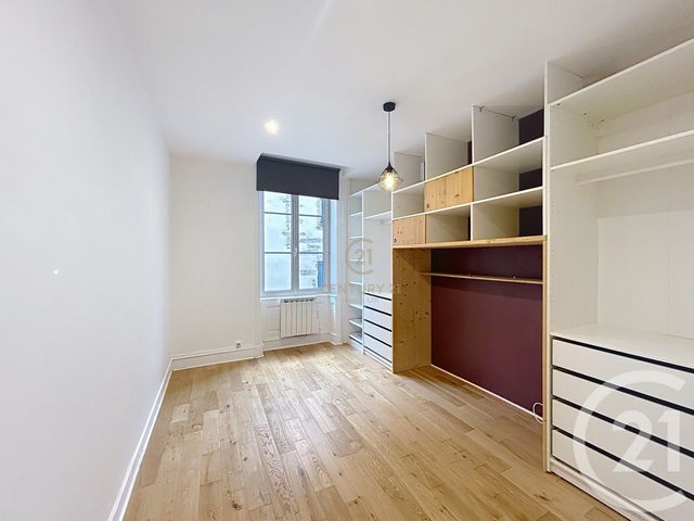 Appartement F3 &agrave; louer - 3 pi&egrave;ces - 71,02 m2 - Vienne - 38 - RHONE-ALPES