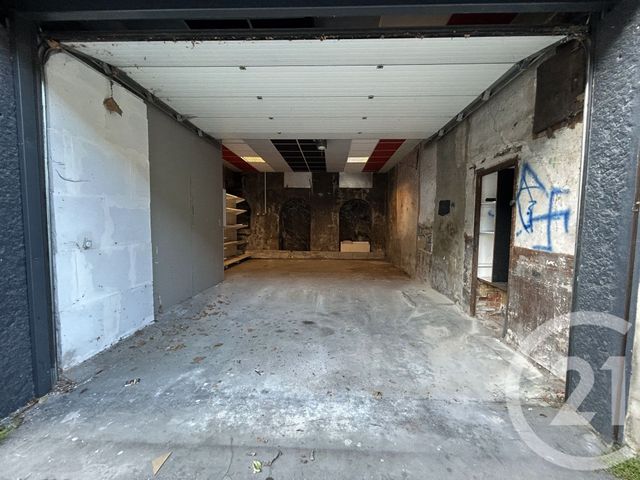 Parking &agrave; louer - 15 m2 - Vienne - 38 - RHONE-ALPES