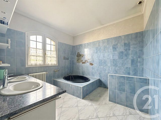 Maison &agrave; vendre - 8 pi&egrave;ces - 248 m2 - Salaise Sur Sanne - 38 - RHONE-ALPES