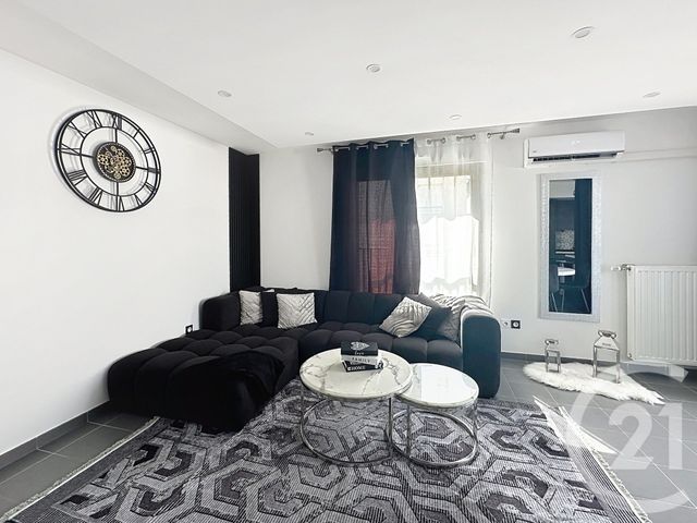 Appartement F4 &agrave; vendre - 5 pi&egrave;ces - 83,14 m2 - St Priest - 69 - RHONE-ALPES