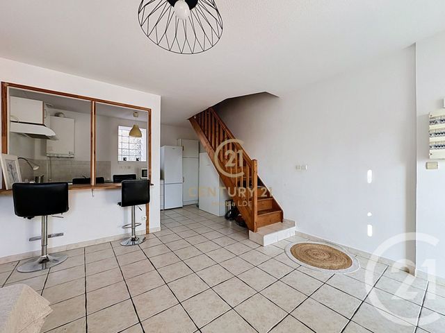 Appartement F4 &agrave; louer - 4 pi&egrave;ces - 68,95 m2 - Vienne - 38 - RHONE-ALPES