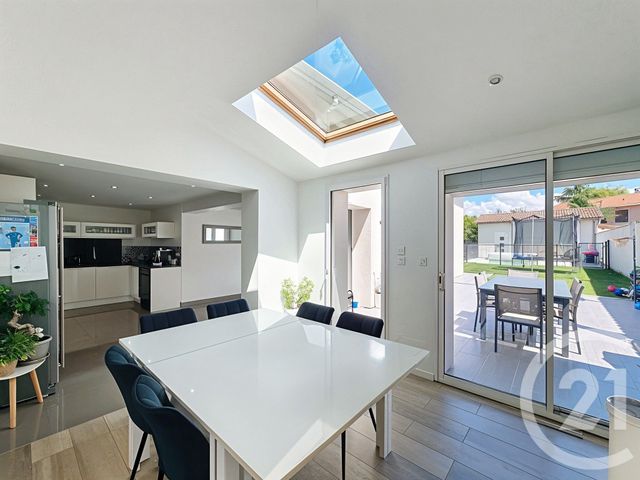 Maison à vendre - 6 pièces - 134,41 m2 - Estrablin - 38 - RHONE-ALPES