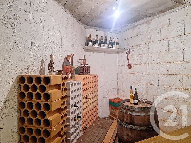 Maison à vendre - 5 pièces - 239 m2 - Jardin - 38 - RHONE-ALPES