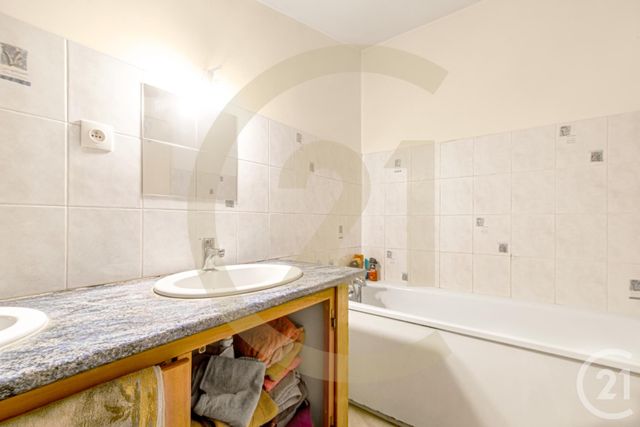 Appartement F4 à vendre - 4 pièces - 108,93 m2 - Vienne - 38 - RHONE-ALPES