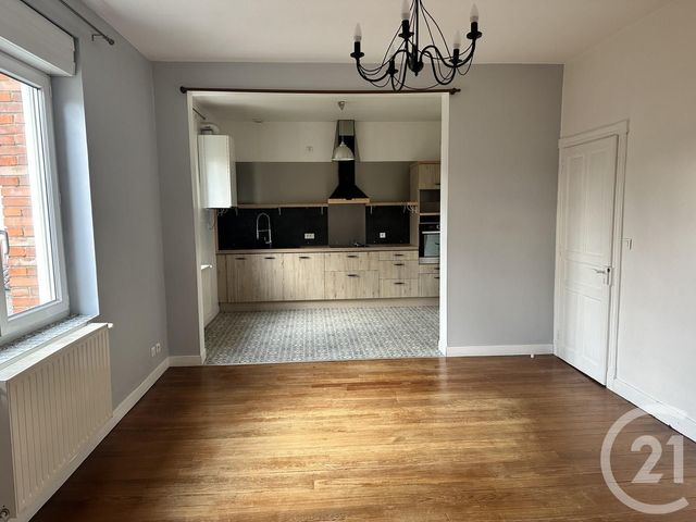 Appartement T3 à louer - 3 pièces - 78 m2 - Blaye Les Mines - 81 - MIDI-PYRENEES