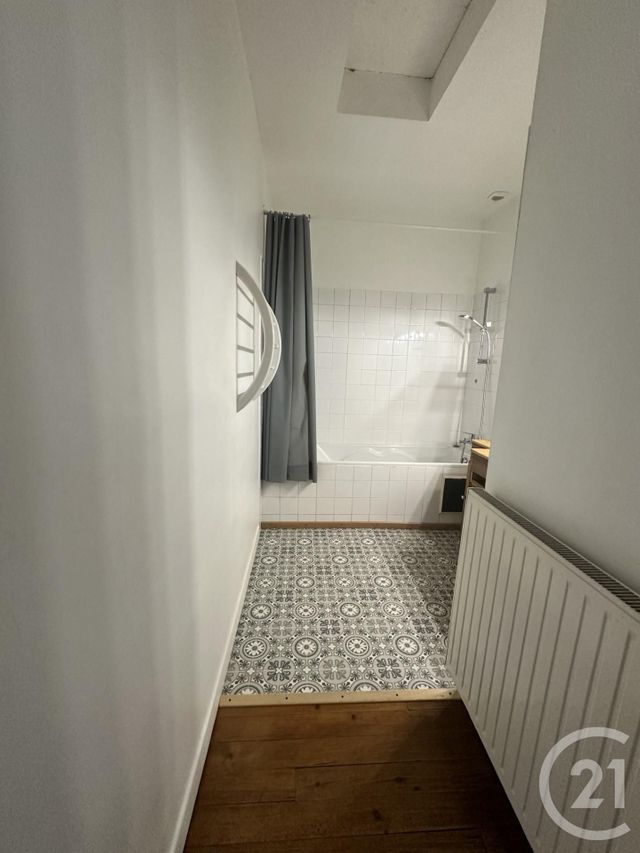 Appartement T3 à louer - 3 pièces - 78 m2 - Blaye Les Mines - 81 - MIDI-PYRENEES