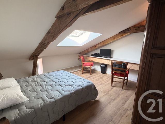 Appartement T2 &agrave; louer - 2 pi&egrave;ces - 25,27 m2 - Carmaux - 81 - MIDI-PYRENEES