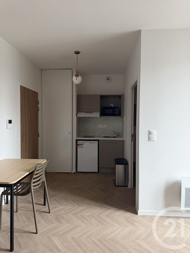 Appartement T1 &agrave; louer - 1 pi&egrave;ce - 23,80 m2 - Albi - 81 - MIDI-PYRENEES