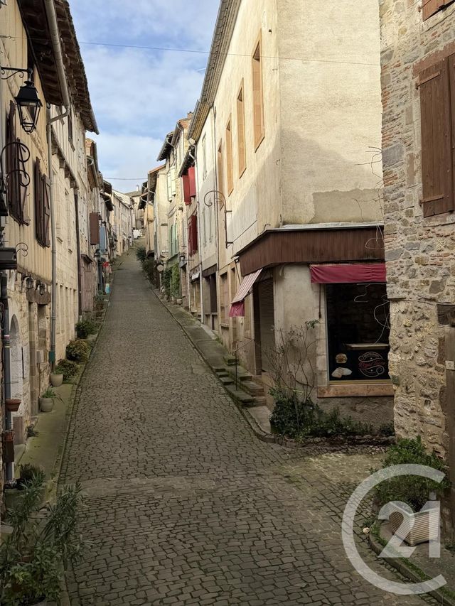 Appartement T1 &agrave; louer - 1 pi&egrave;ce - 26,06 m2 - Cordes Sur Ciel - 81 - MIDI-PYRENEES