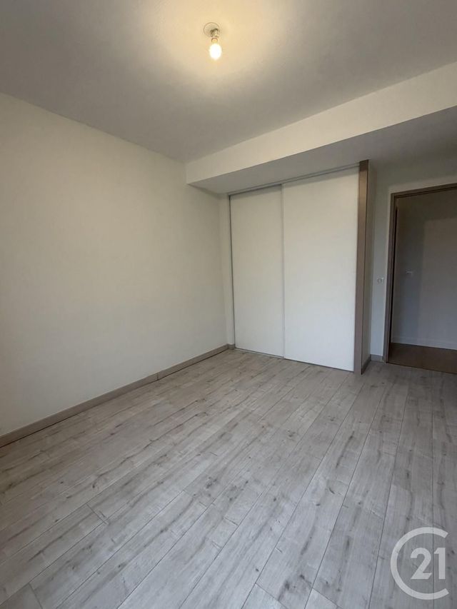 Appartement T4 &agrave; louer - 4 pi&egrave;ces - 142,62 m2 - St Juery - 81 - MIDI-PYRENEES