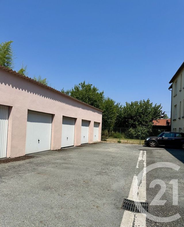 Appartement T3 &agrave; louer - 3 pi&egrave;ces - 66,20 m2 - Albi - 81 - MIDI-PYRENEES