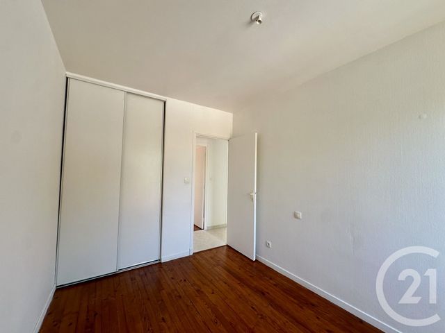 Appartement T3 &agrave; louer - 3 pi&egrave;ces - 66,20 m2 - Albi - 81 - MIDI-PYRENEES