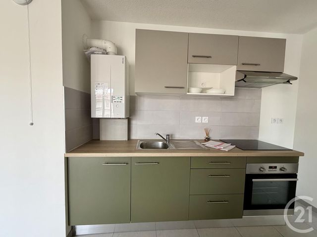 Appartement T3 &agrave; louer - 3 pi&egrave;ces - 55,95 m2 - Albi - 81 - MIDI-PYRENEES