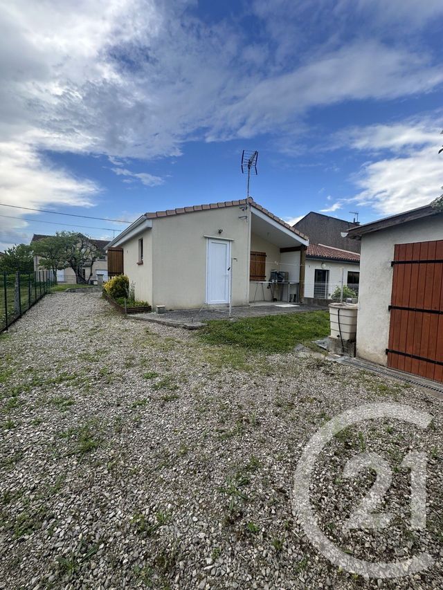 Maison &agrave; louer - 3 pi&egrave;ces - 44 m2 - Mirandol Bourgnounac - 81 - MIDI-PYRENEES