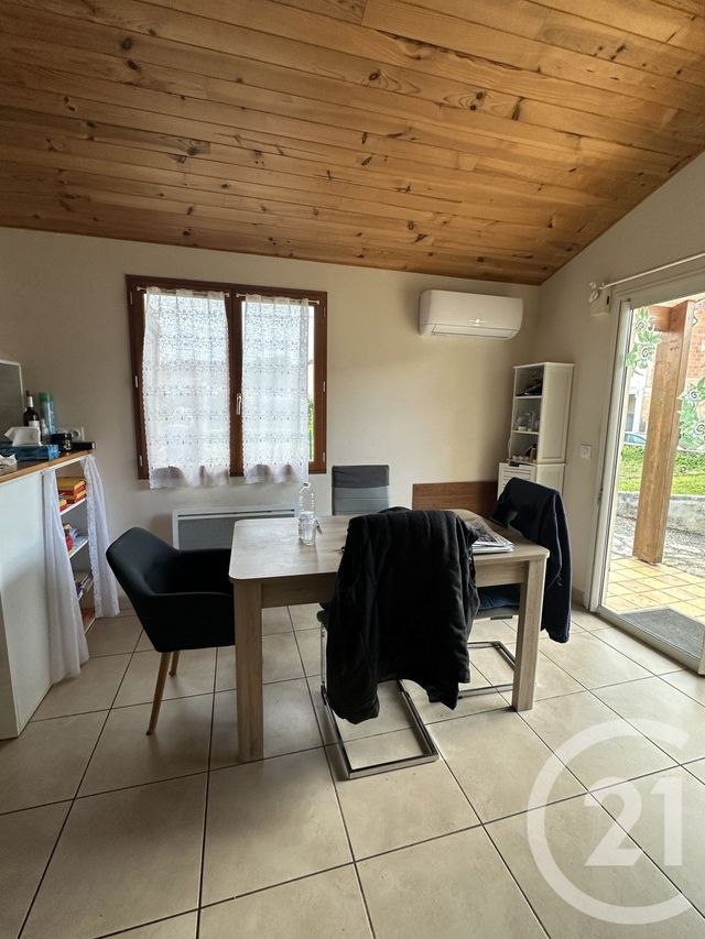 Maison &agrave; louer - 3 pi&egrave;ces - 44 m2 - Mirandol Bourgnounac - 81 - MIDI-PYRENEES