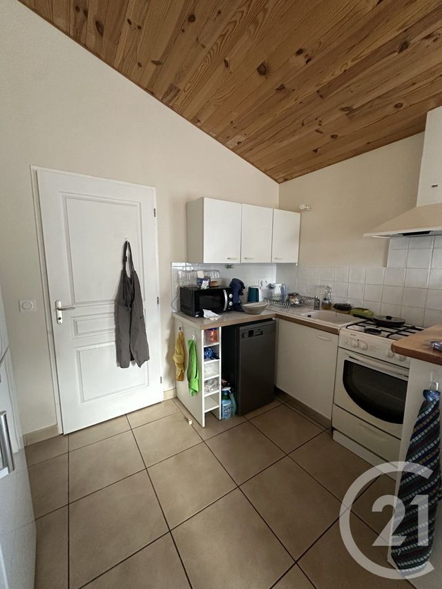Maison &agrave; louer - 3 pi&egrave;ces - 44 m2 - Mirandol Bourgnounac - 81 - MIDI-PYRENEES