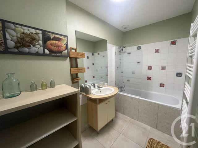 Appartement Chambre &agrave; louer - 4 pi&egrave;ces - 55,10 m2 - Albi - 81 - MIDI-PYRENEES
