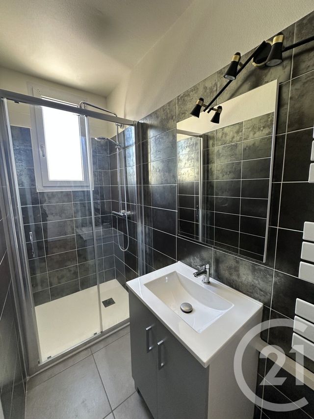 Maison &agrave; louer - 4 pi&egrave;ces - 107,20 m2 - Albi - 81 - MIDI-PYRENEES