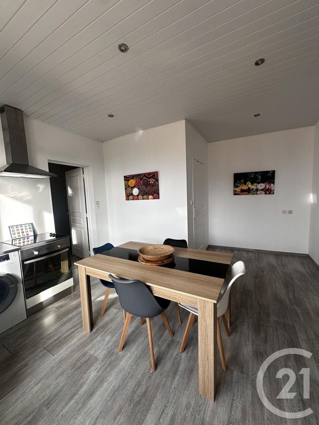 Appartement T2 &agrave; louer - 2 pi&egrave;ces - 63,51 m2 - Albi - 81 - MIDI-PYRENEES