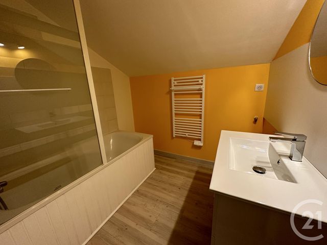 Appartement T2 &agrave; louer - 2 pi&egrave;ces - 60 m2 - Gaillac - 81 - MIDI-PYRENEES