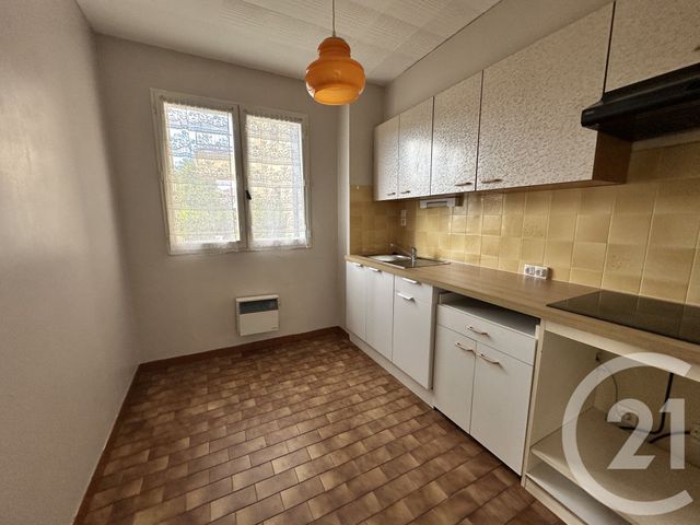 Appartement &agrave; louer - 2 pi&egrave;ces - 51,91 m2 - Albi - 81 - MIDI-PYRENEES