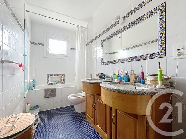 Maison à vendre - 8 pièces - 212 m2 - Montpellier - 34 - LANGUEDOC-ROUSSILLON