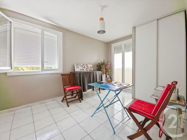 Appartement F4 &agrave; vendre - 4 pi&egrave;ces - 74,29 m2 - Montpellier - 34 - LANGUEDOC-ROUSSILLON