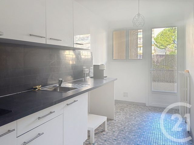 Appartement F4 &agrave; vendre - 4 pi&egrave;ces - 73,98 m2 - Montpellier - 34 - LANGUEDOC-ROUSSILLON