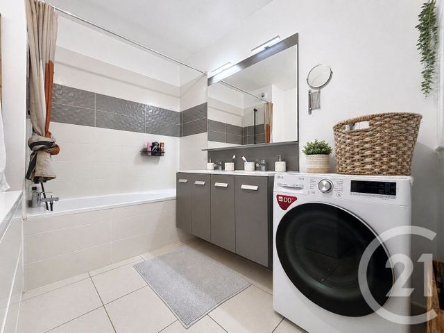 Appartement F4 &agrave; vendre - 4 pi&egrave;ces - 76,55 m2 - Montpellier - 34 - LANGUEDOC-ROUSSILLON