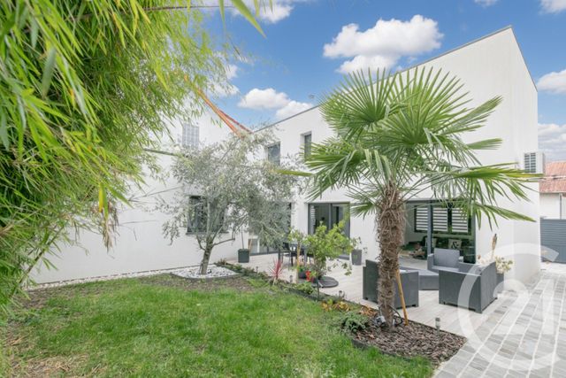 Maison à vendre ST MAUR DES FOSSES