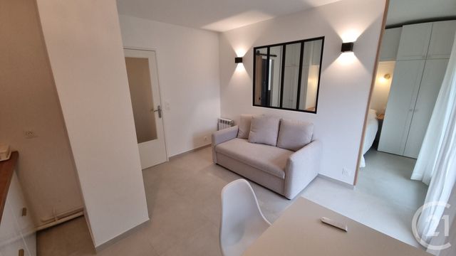 Appartement F2 à louer - 2 pièces - 30 m2 - St Maur Des Fosses - 94 - ILE-DE-FRANCE