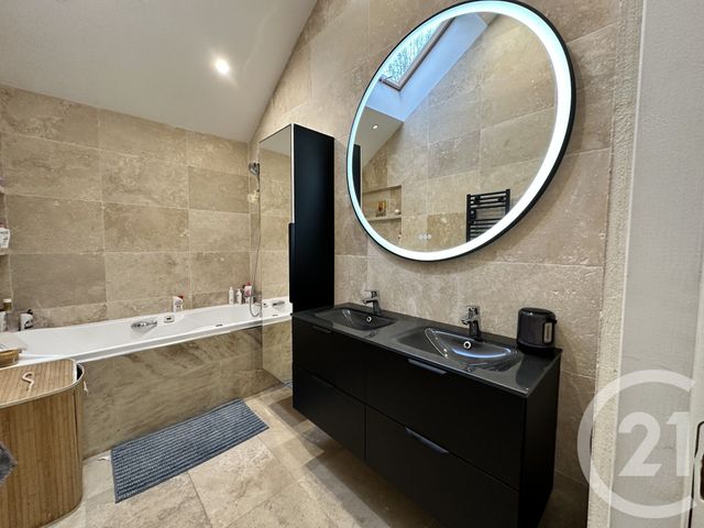 Maison &agrave; vendre - 5 pi&egrave;ces - 120 m2 - La Varenne St Hilaire - 94 - ILE-DE-FRANCE