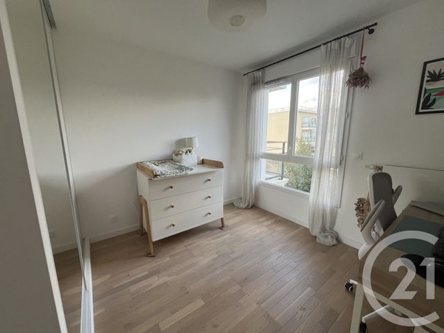 Appartement F3 &agrave; louer - 3 pi&egrave;ces - 65,41 m2 - St Maur Des Fosses - 94 - ILE-DE-FRANCE