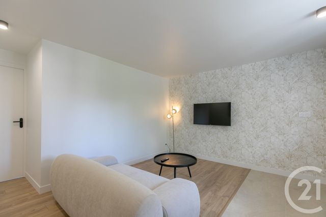 Appartement F2 &agrave; louer - 2 pi&egrave;ces - 34,70 m2 - St Maur Des Fosses - 94 - ILE-DE-FRANCE