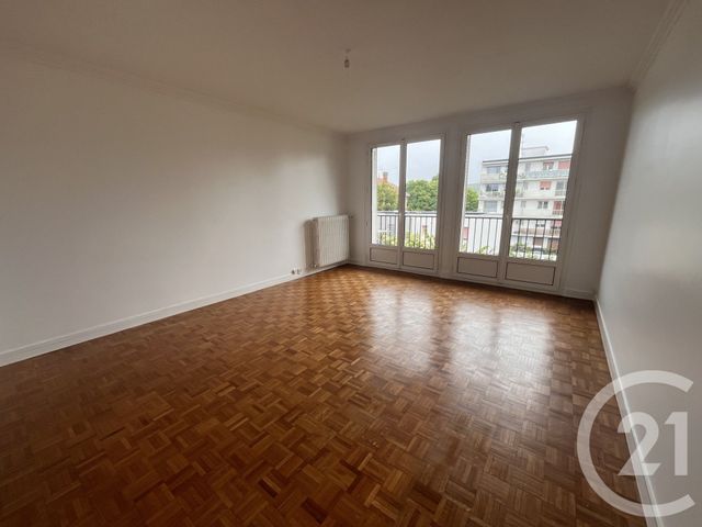 Appartement F3 &agrave; louer - 3 pi&egrave;ces - 59,52 m2 - La Varenne St Hilaire - 94 - ILE-DE-FRANCE