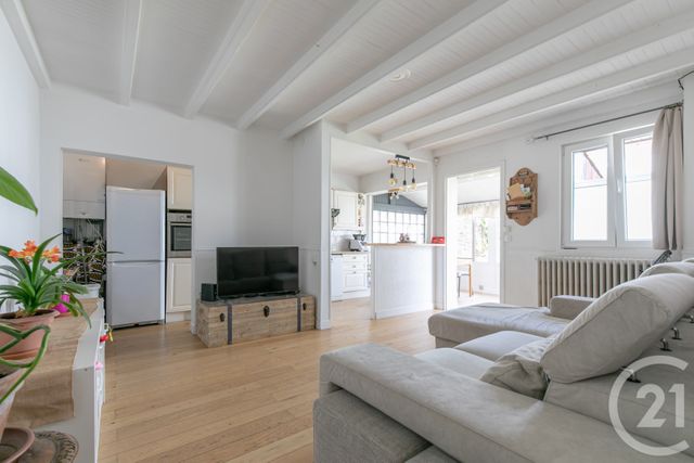 Appartement F3 à vendre ST MAUR DES FOSSES