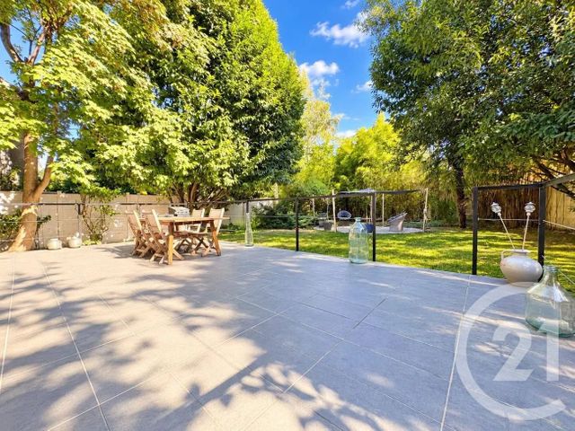 Maison &agrave; vendre - 7 pi&egrave;ces - 210 m2 - St Maur Des Fosses - 94 - ILE-DE-FRANCE